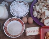 Foto langkah ke 1 dari resep Puding roti kelapa muda.