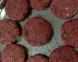 सोयाबीन बीटरूट की गुलाबी टिकियां (soyabean beetroot ki gulabi tikiya recipe in Hindi) रेसिपी चरण 5 फोटो