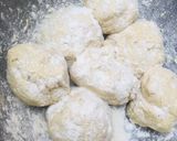 A picture of step 4 of Parsley Naan bread.