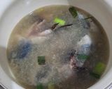 Foto langkah ke 2 dari resep Sup Ikan Gabus Goreng.