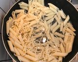 A picture of step 2 of Spaghetti and Sausage stew.