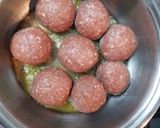 A picture of step 5 of Italian-Style Meatballs.