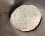 A picture of step 1 of Green peas kachori.