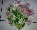 Hình bước làm 2 của món Ngao xào hành