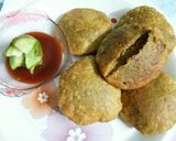 A picture of step 8 of Daal stuff khasta kachori.