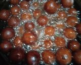 A picture of step 3 of Gulab Jamun in Mango Rabdi.