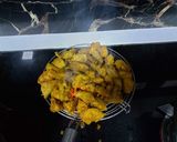 A picture of step 1 of Butter chicken.