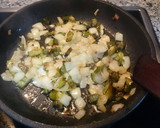 Foto del paso 2 de la receta: Puré de garbanzos. (rastros)