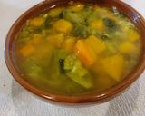 Foto del paso 7 de la receta: Sopa de verduras con huevo
