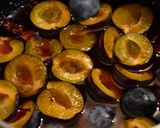Une image de l'étape 1 de Compotée de prunes quetsches au Floc de Gascogne.