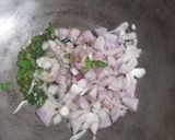 A picture of step 1 of Aloo Gobhi Matar curry.