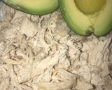Foto del paso 3 de la receta: Arepas con pollo y palta 🍗🥑
