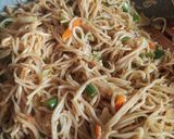 हक्का नूडल्स (hakka noodles recipe in Hindi) रेसिपी चरण 4 फोटो