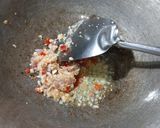 Foto langkah ke 2 dari resep Tumis Bunga Turi Putih dan Tahu Lombok.