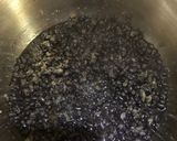 A picture of step 1 of Week 11: Black Bean Dessert with Grass Jelly.