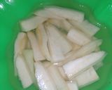 Foto langkah ke 4 dari resep Butter Fried Cassava.