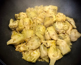 Foto del paso 7 de la receta: Lomos de rodaballo a la plancha con alcachofas al godello y arroz con semillas