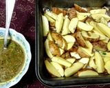 A picture of step 3 of Greek lemon garlic potatoes 🍋🧄🥔.