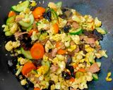Foto langkah ke 6 dari resep Babi Moo Shu (Moo Shu Pork).