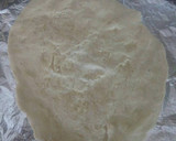 Foto del paso 1 de la receta: Pizza margarita con salsa verde