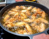 A picture of step 5 of Countryside pan fried wings.