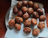 सुरती उंधीयु पुरी (Surti Undhiyu Puri Recipe In Marathi) रेसिपी स्टेप 4 फोटो 