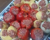 Foto del paso 1 de la receta: Patatas, pimientos y cebollas rellenas de carne picada