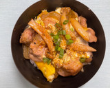 A picture of step 7 of (Oyakodon) Japanese Chicken and Egg Rice Bowl.
