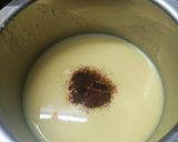 A picture of step 3 of Custard powder and Coffee drink.