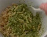 A picture of step 4 of Pasta with Zucchini Pesto.