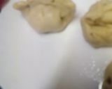 A picture of step 3 of Chicken momo soup.