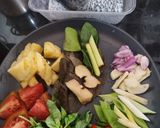Foto langkah ke 2 dari resep Sop Ikan Gurame.