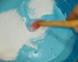 A picture of step 2 of Sponge cake.