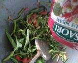 Foto langkah ke 2 dari resep Tumis kangkung Saori.