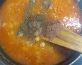 A picture of step 3 of Kabuli chana with poory achar.
