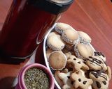 Foto del paso 6 de la receta: Galletitas de limón con chips de chocolate y maicenitas