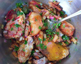 Foto del paso 3 de la receta: Pollo asado en bolsa al horno en reducción de sus propios juegos