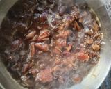 Foto langkah ke 2 dari resep Es Sirup Buah Kurma Homemade.