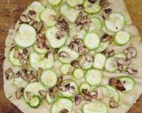 Foto del paso 8 de la receta: Pan de pizza de zuchini y portobellos