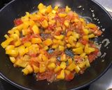Une image de l'étape 11 de Filets d'églefin aux tomates, poivron jaune et estragon.