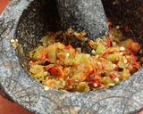 A picture of step 3 of Nam Prik Khee Ga (Vegetarian).