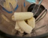 Datolyás banános gyümölcskenyér kukoricadarával recept fázis 2 fotója