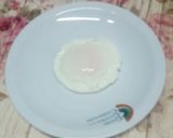 Foto del paso 4 de la receta: Huevo poché 🥚🥖
