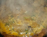 Foto del paso 8 de la receta: Arroz con camagroc, secreto, alcachofas..