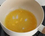 Foto langkah ke 1 dari resep Popcorn Caramel Buah Naga.