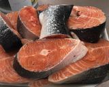Foto del paso 2 de la receta: Posta de salmón a la sonorense