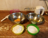 Foto del paso 2 de la receta: Mi primer bizcocho para tortas