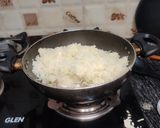 A picture of step 4 of Gobhi Aloo Chop.