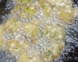 A picture of step 3 of Shingada flour fritters.