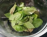 Foto del paso 2 de la receta: Salsa pesto alla genovese
